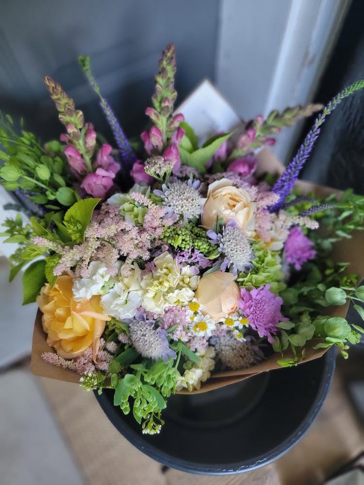 Flowers - Seasonal Mixed Bouquet