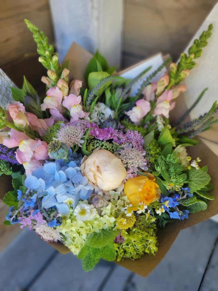 Flowers - Seasonal Mixed Bouquet